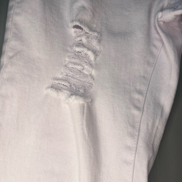 Distressed Skinny Jeans by Shein Curve Polyester Cotton Spandex Plus 1X - Picture 2 of 13